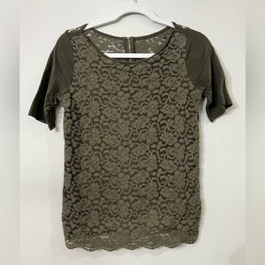 New York & Company SOHO Laced Short Sleeved Top